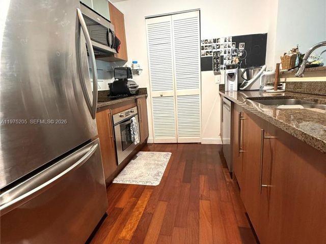 Apartment for sale  Unit #3504 - photo 7496362