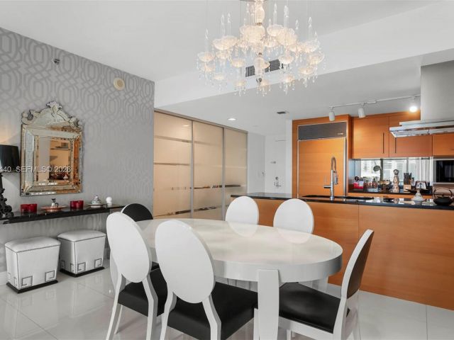 Apartment for sale  Unit #805 - photo 7510966