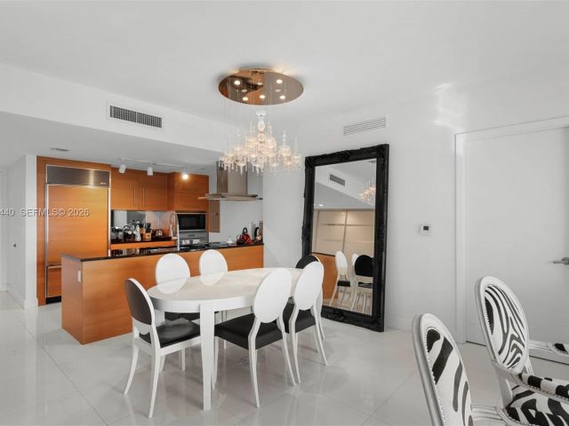 Apartment for sale  Unit #805 - photo 7510971