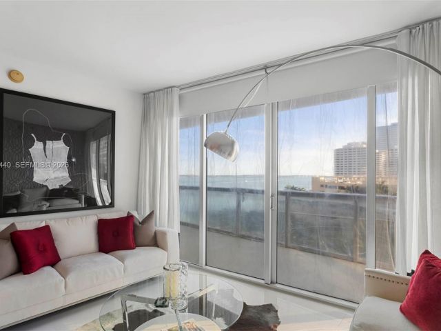 Apartment for sale  Unit #805 - photo 7510972