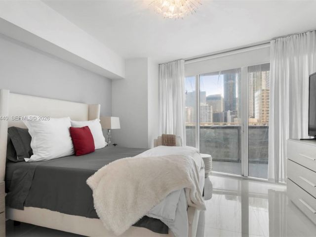 Apartment for sale  Unit #805 - photo 7510979