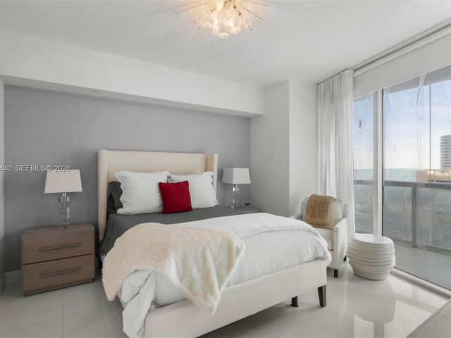 Apartment for sale  Unit #805 - photo 7510981