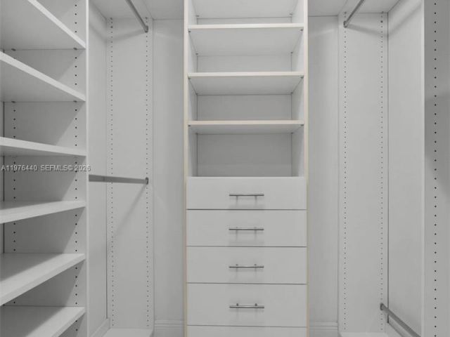 Apartment for sale  Unit #805 - photo 7510982