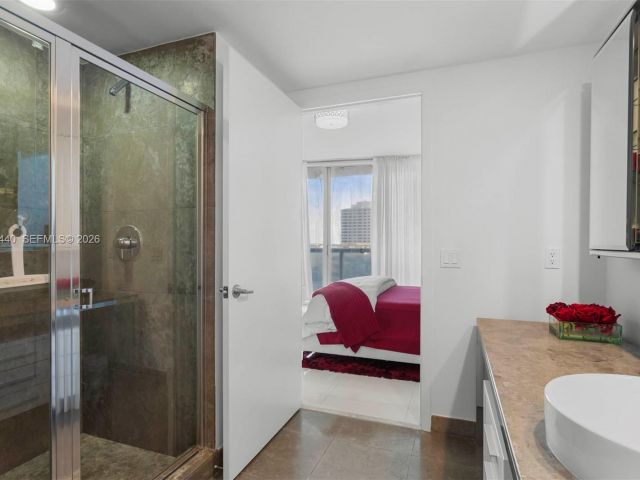 Apartment for sale  Unit #805 - photo 7510984