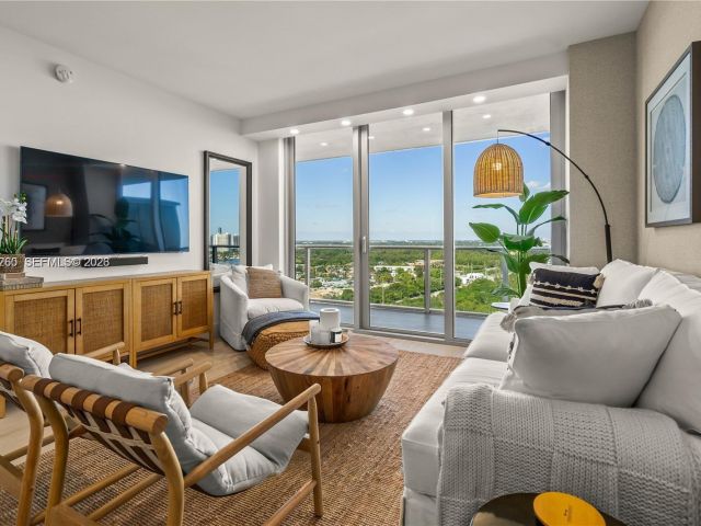 Apartment for rent  Unit #2406 - photo 7505123