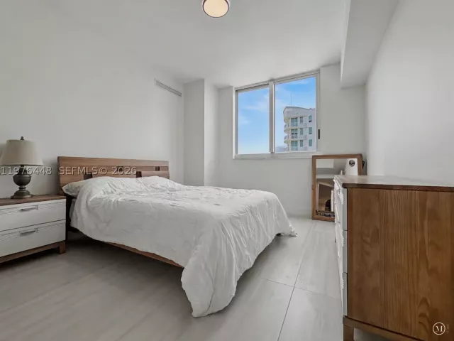 2-bedroom condo for rent in Hallandale Beach - 1755 E Hallandale Beach Blvd 2207E - MondialRealty