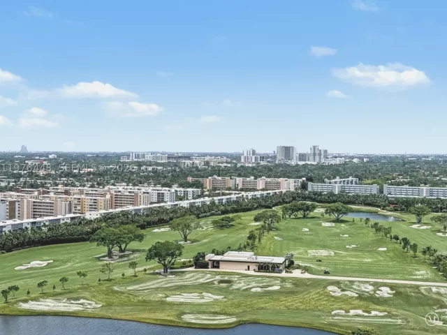 2-bedroom condo for rent in Hallandale Beach - 1755 E Hallandale Beach Blvd 2207E - MondialRealty