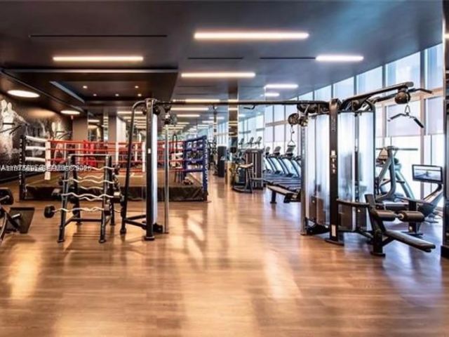 Apartment for sale  Unit #3000 - photo 7488140