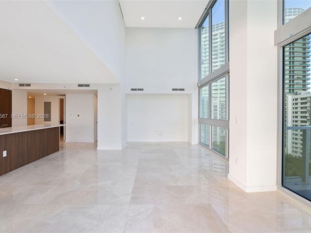 Apartment for rent  Unit #N-0516 - photo 7508093