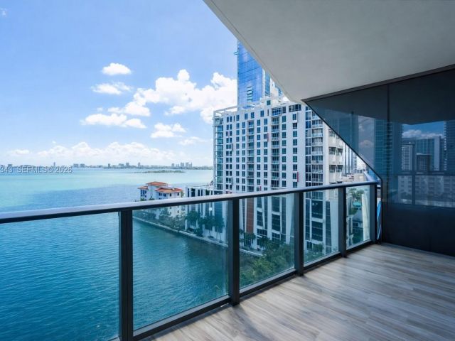 Apartment for rent  Unit #1101 - photo 7493473