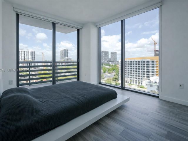 Apartment for rent  Unit #1101 - photo 7493481