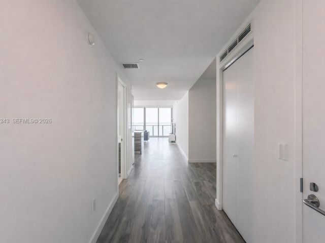 Apartment for rent  Unit #1101 - photo 7493486