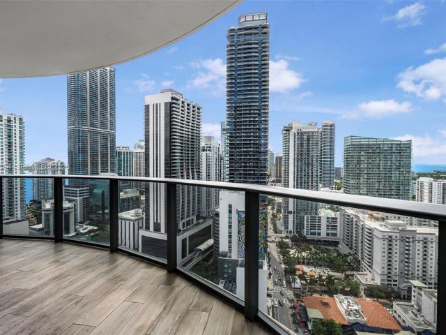 Apartment for sale  Unit #2901 - photo 7452453