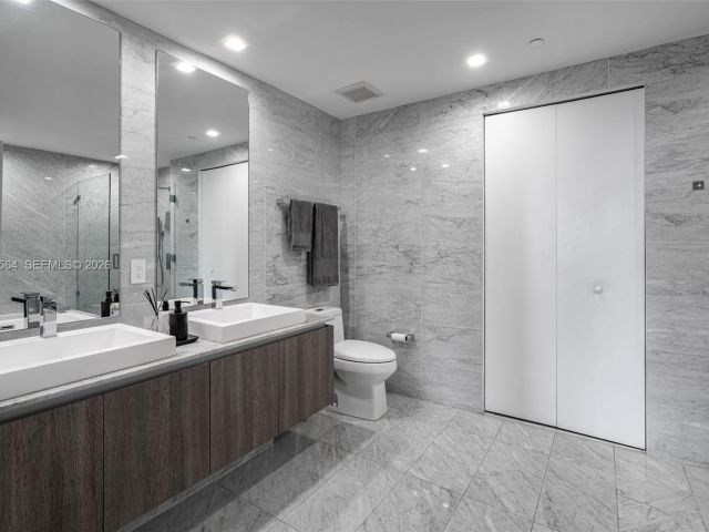 Apartment for sale  Unit #2901 - photo 7452463