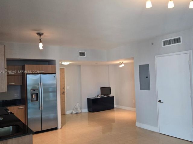 Apartment for sale  Unit #3507 - photo 7489475