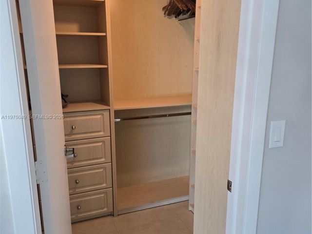 Apartment for sale  Unit #3507 - photo 7489483