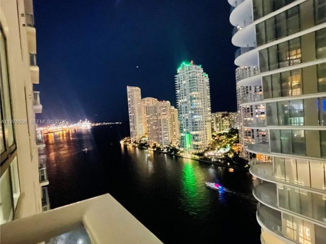 Apartment for rent  Unit #T-1404 - photo 7496305