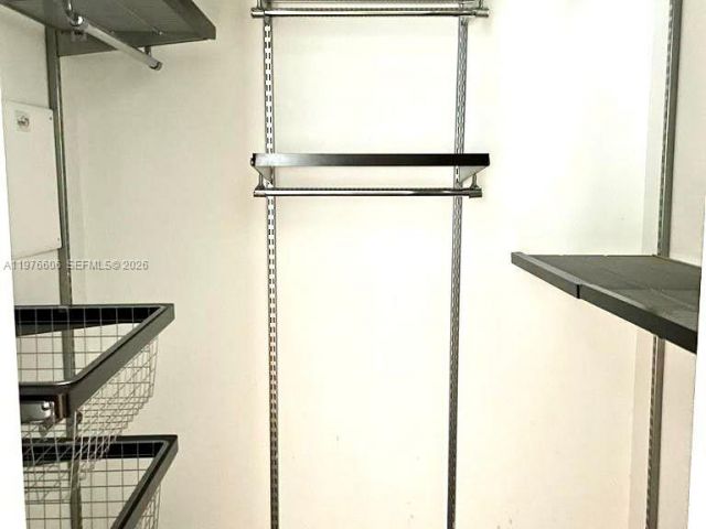 Apartment for rent  Unit #T-1404 - photo 7496311