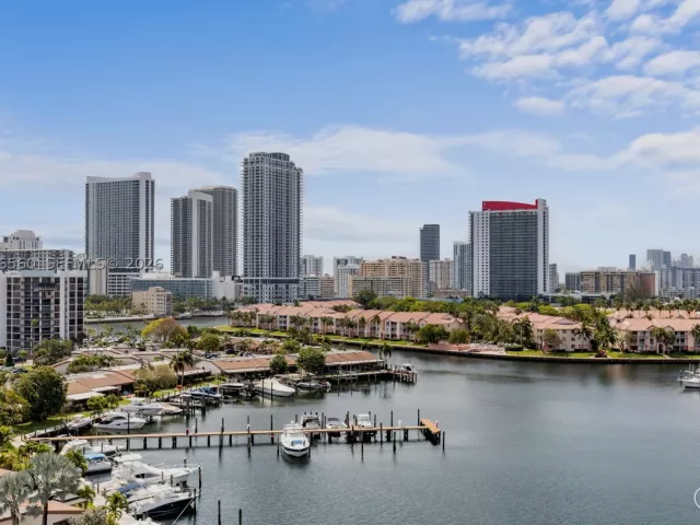 2-bedroom condo for sale in Hallandale Beach - 2500 Parkview Dr 1121 - MondialRealty