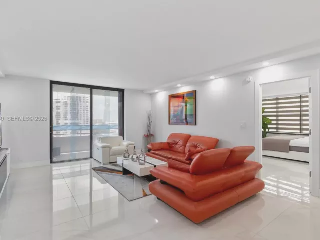 2-bedroom condo for sale in Hallandale Beach - 2500 Parkview Dr 1121 - MondialRealty