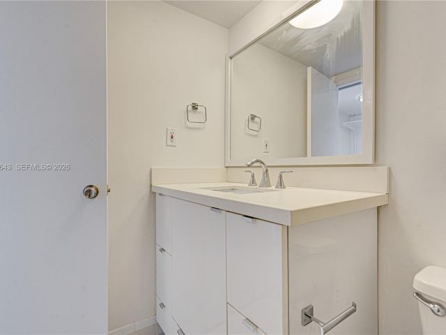 Apartment for rent  Unit #516 - photo 7504690