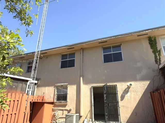 Home for rent at 451 NE 136th St III314 - photo 7475221