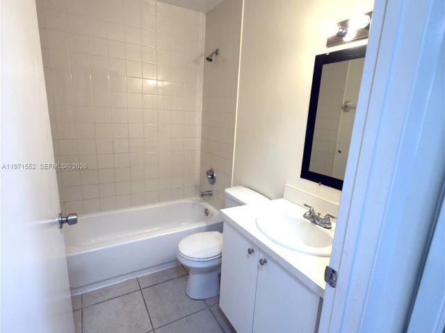 Home for rent at 451 NE 136th St III314 - photo 7475234