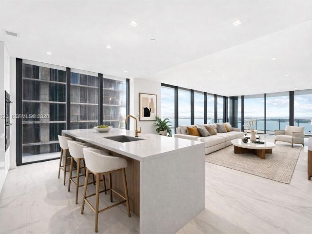 Apartment for rent  Unit #5401 - photo 7489208