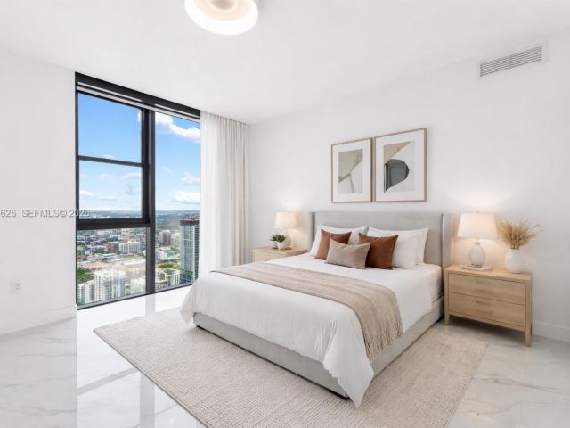 Apartment for rent  Unit #5401 - photo 7489211