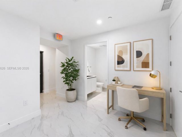 Apartment for rent  Unit #5401 - photo 7489212