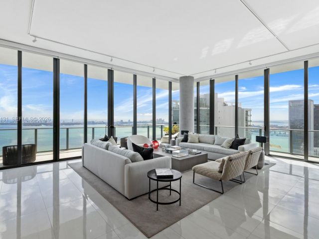 Apartment for rent  Unit #PH5001 - photo 7494521