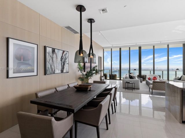 Apartment for rent  Unit #PH5001 - photo 7494530