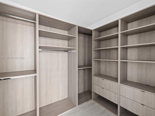 Apartment for rent  Unit #PH 5402 - photo 7488090