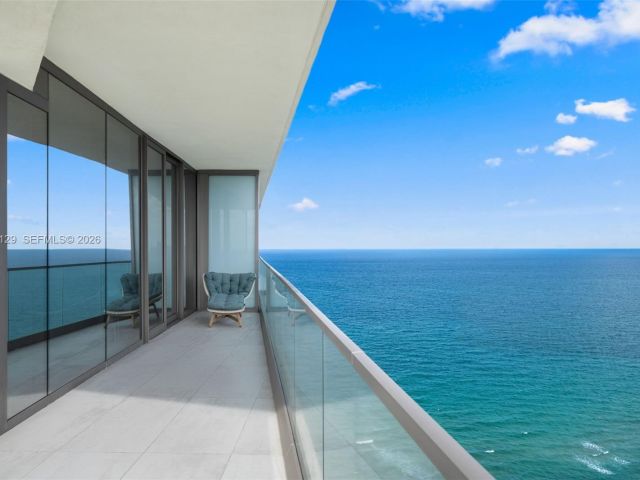 Apartment for rent  Unit #3205 - photo 7495714