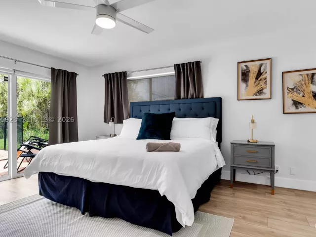 3-bedroom home for sale in Wilton Manors - 617 NW 30th Ct - MondialRealty