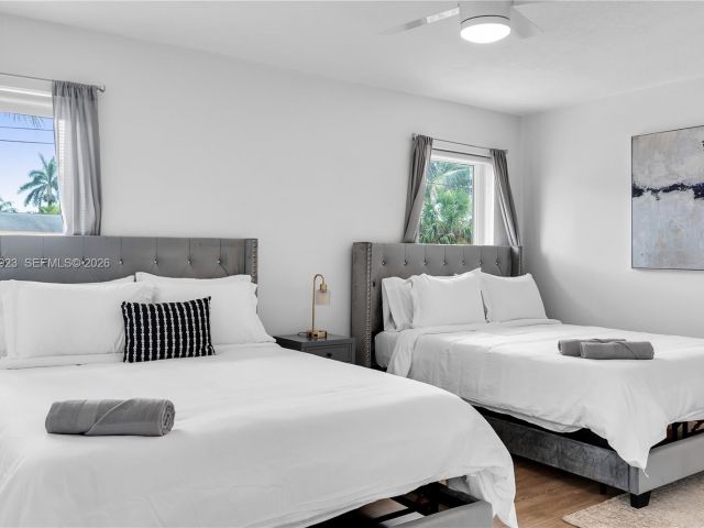 Home for sale at 617 NW 30th Ct - photo 7451581