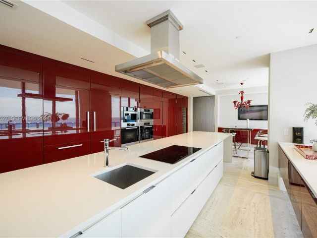 Apartment for sale  Unit #9 - photo 7494394