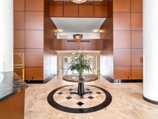 2-bedroom condo for sale in Hallandale Beach - 300 Three Islands Boulevard 306 - MondialRealty