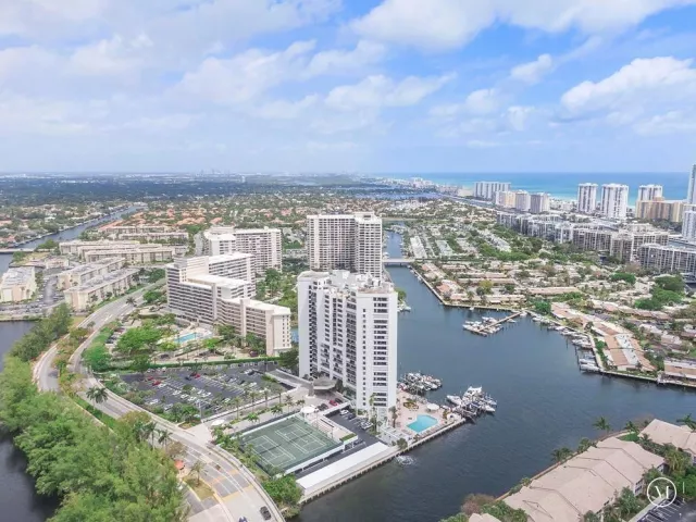 2-bedroom condo for sale in Hallandale Beach - 300 Three Islands Boulevard 306 - MondialRealty