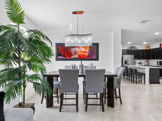 Home for sale at 160 SE 23rd Ter - photo 7460364