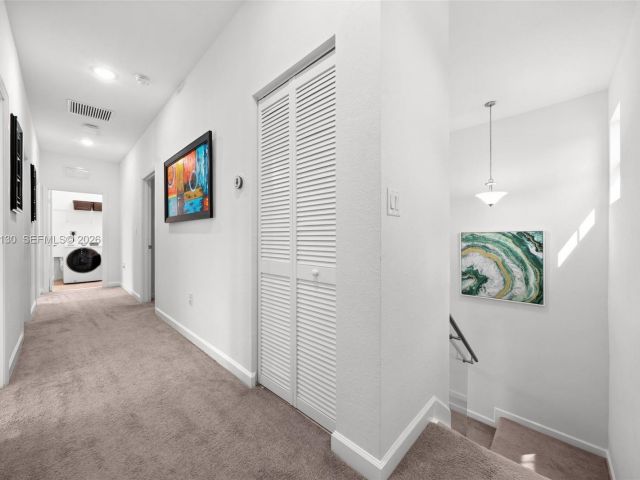 Home for sale at 160 SE 23rd Ter - photo 7460372