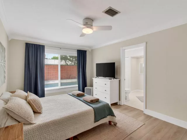2-bedroom home for rent in Delray Beach - 802 Mallard Drive - MondialRealty