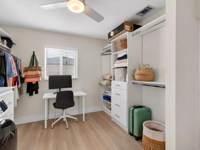 2-bedroom home for rent in Delray Beach - 802 Mallard Drive - MondialRealty