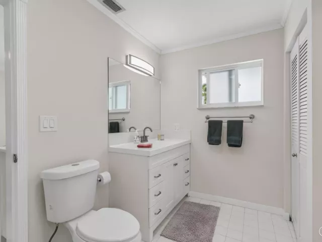2-bedroom home for rent in Delray Beach - 802 Mallard Drive - MondialRealty