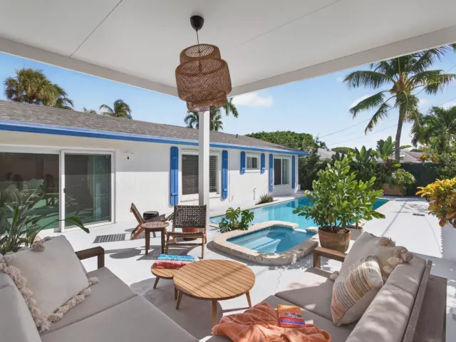 2-bedroom home for rent in Delray Beach - 802 Mallard Drive - MondialRealty