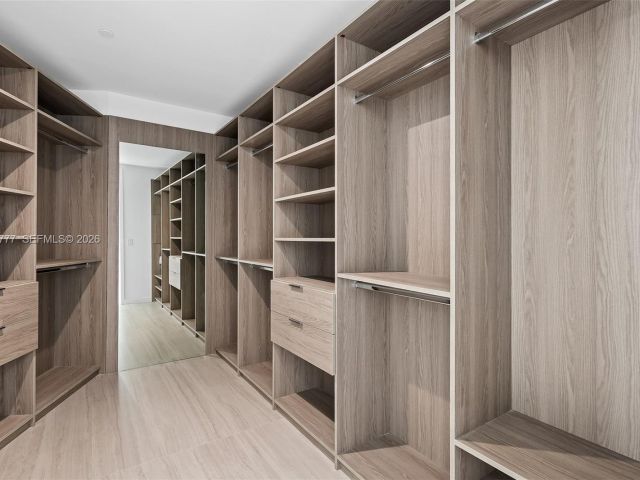 Apartment for rent  Unit #PH 5700 - photo 7488109