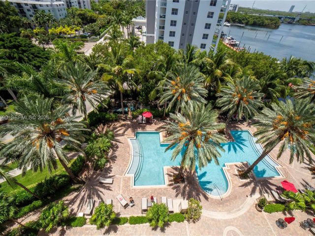 Apartment for sale  Unit #1802 - photo 7512602