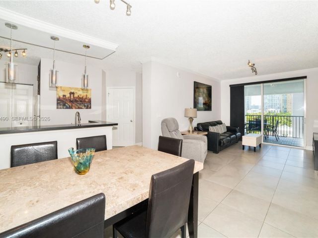 Apartment for sale  Unit #1802 - photo 7512621