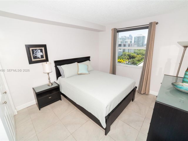 Apartment for sale  Unit #1802 - photo 7512633