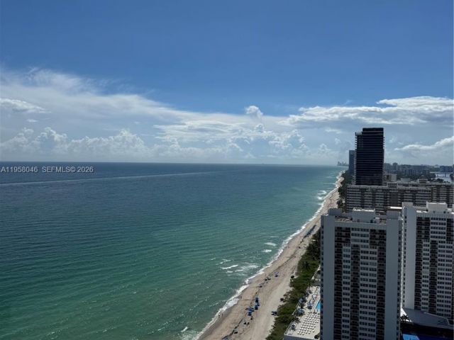 Apartment for rent  Unit #3303 - photo 7499609